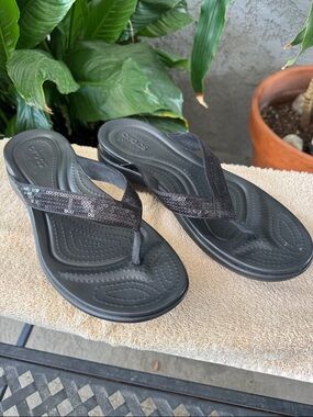 Crocs Black Sequin Flip Flop Sandals
